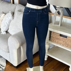 Simply Vera Vera Wang Jeggings Women’s Size Medium – Dark Wash Stretch Denim